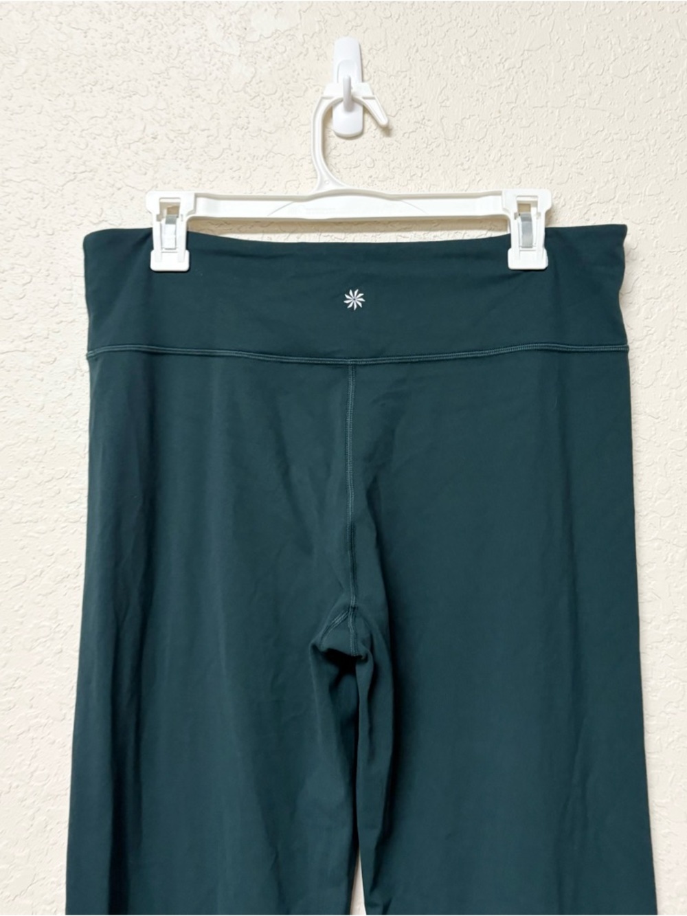 Athleta High Rise Elation Straight Leg Pant 2.0 Pine Green Stretch Size XL - Picture 3 of 6